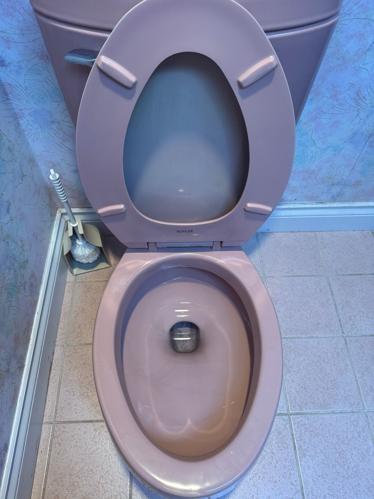 Washroom cleaning